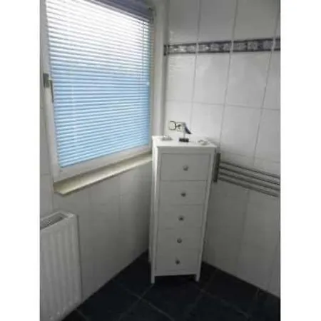 Ferienhaus Am Binnensee B4 *